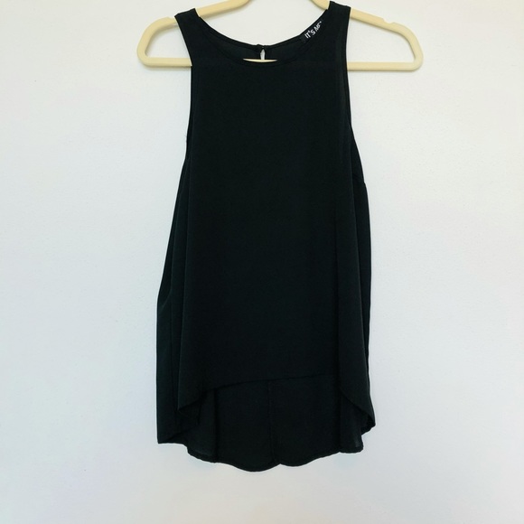 It’s Me black sleeveless blouse women’s - Picture 4 of 5
